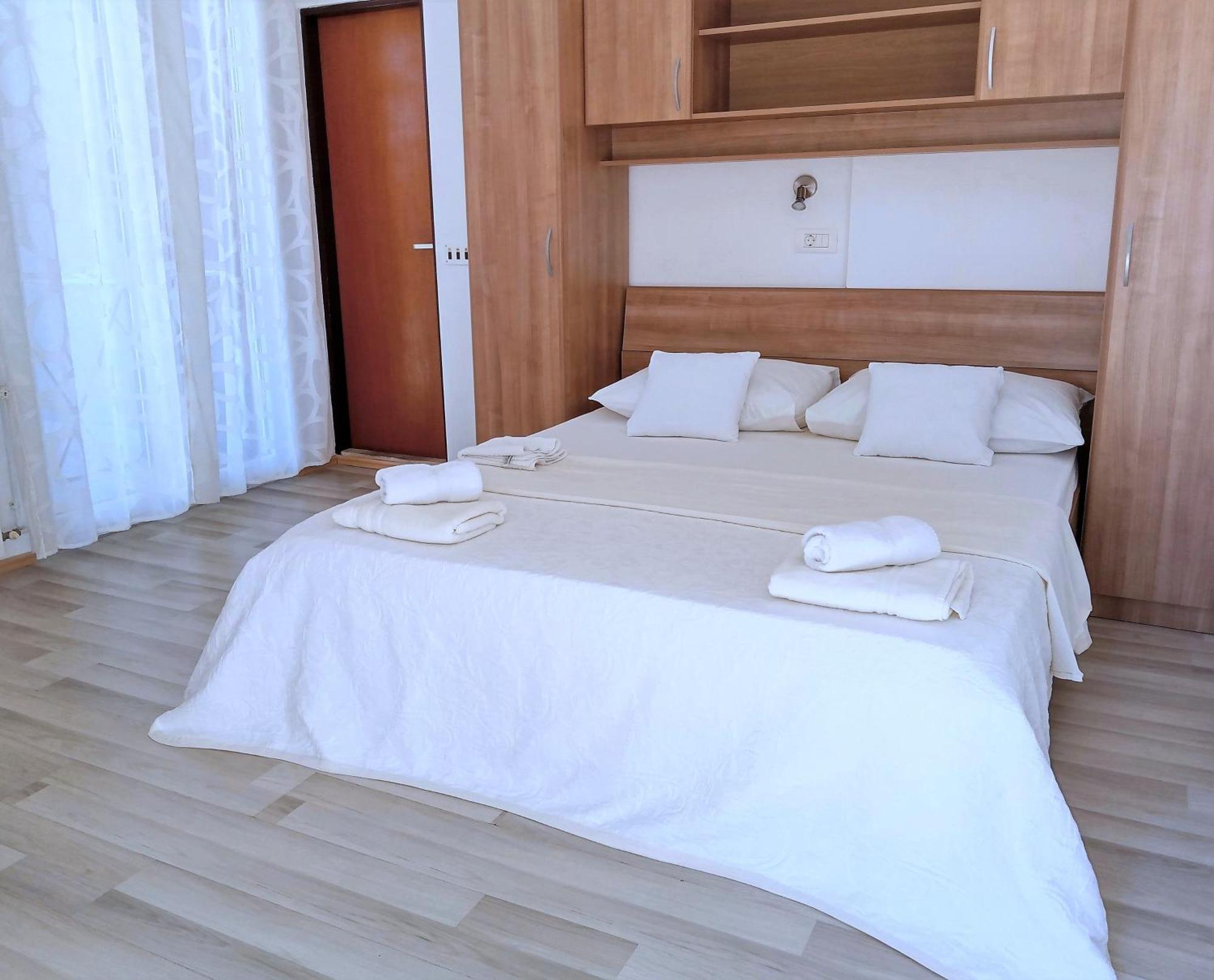 Guesthouse Cecilia 2 Malinska Luaran gambar