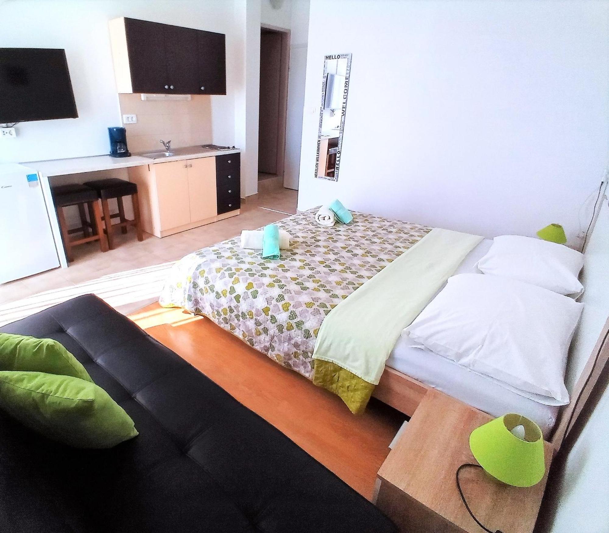 Guesthouse Cecilia 2 Malinska Luaran gambar