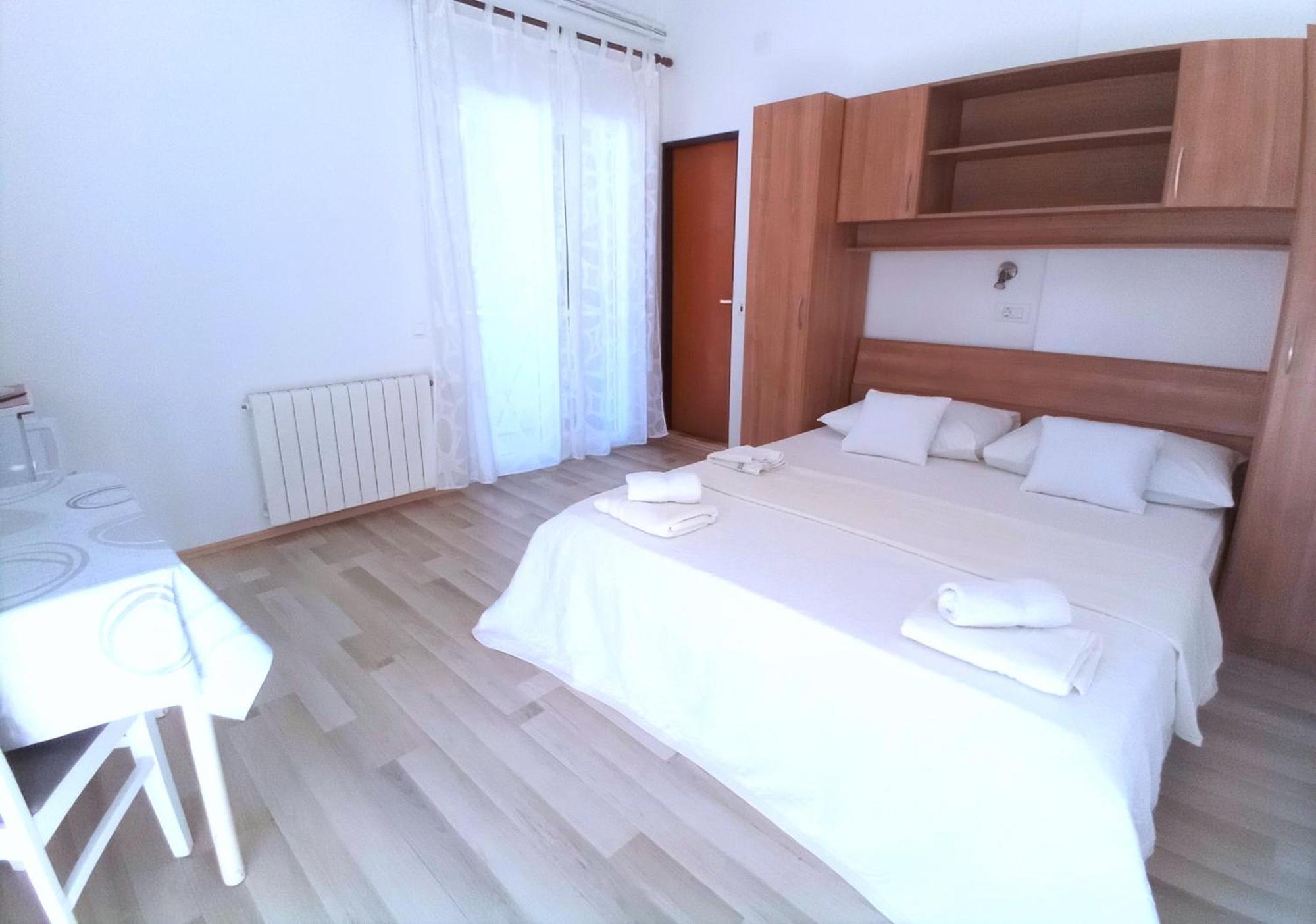 Guesthouse Cecilia 2 Malinska Luaran gambar