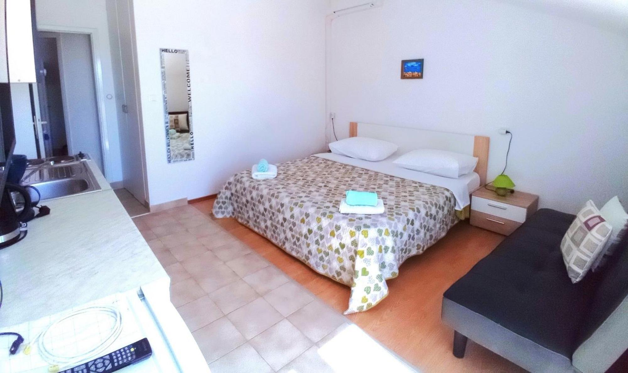 Guesthouse Cecilia 2 Malinska Luaran gambar